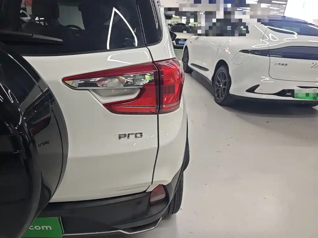 BYD Yuan Pro — миниатюра 8
