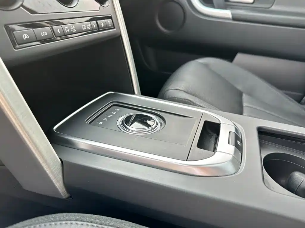 Land Rover Discovery Sport — миниатюра 16