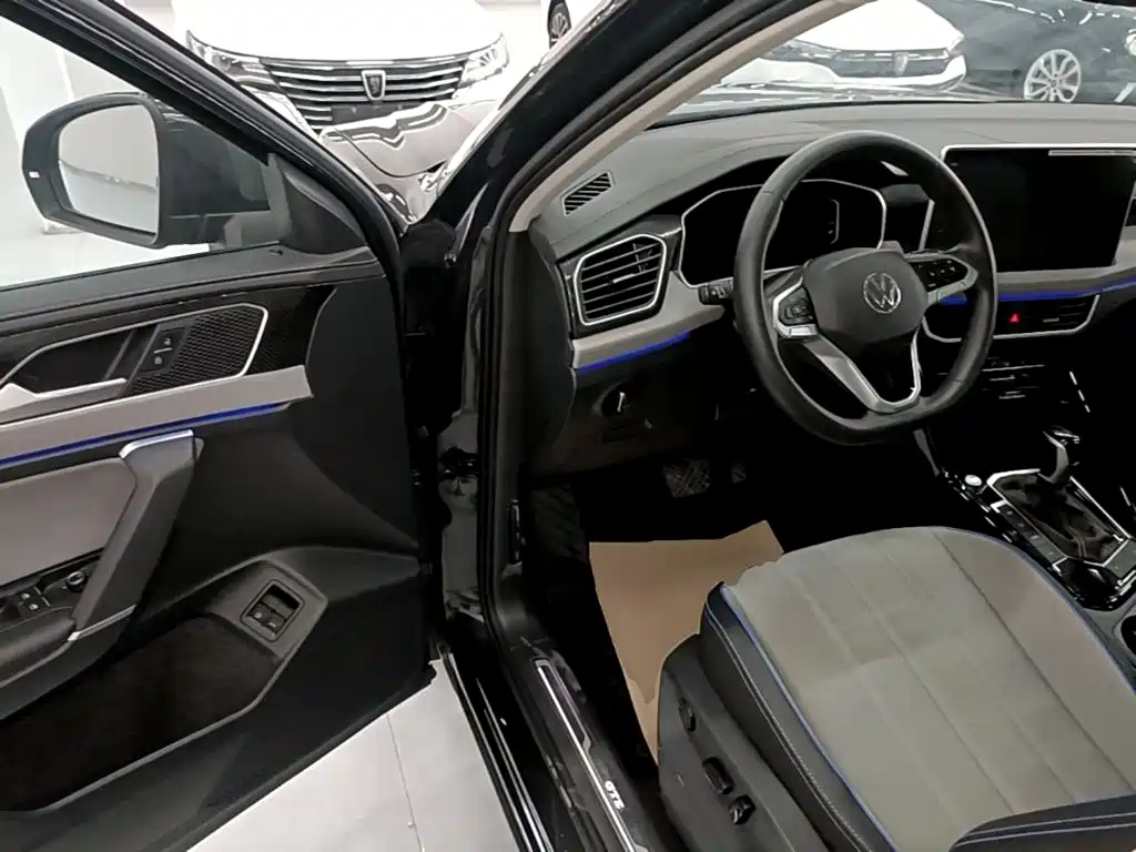Volkswagen Tayron GTE — миниатюра 16