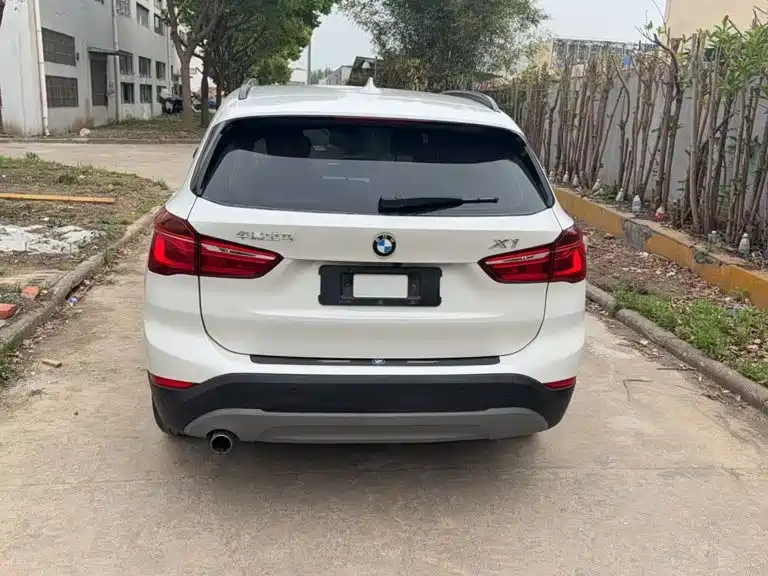 BMW X1 — миниатюра 7