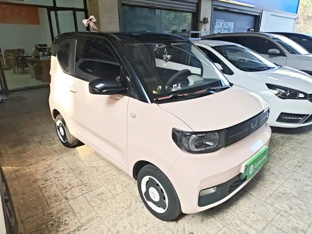 Wuling MINIEV — миниатюра 4