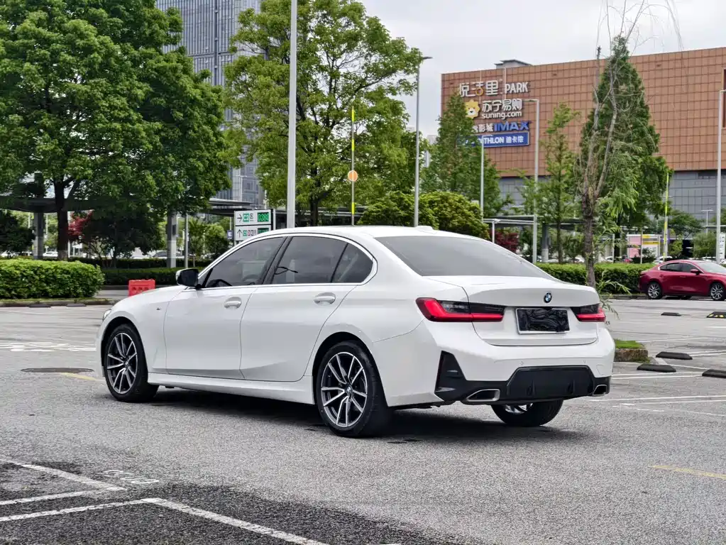 BMW 3 Series — миниатюра 6
