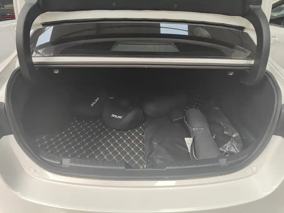 Mazda 3 Axela — миниатюра 4