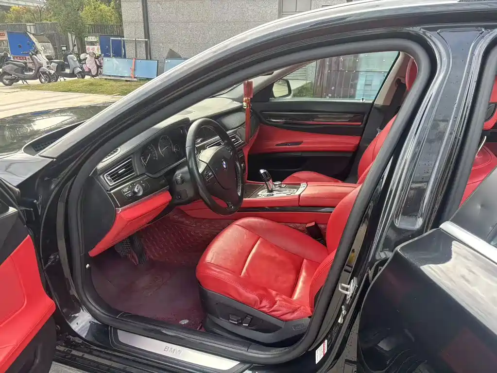 BMW 7 Series 7 2011 730Li Elegant