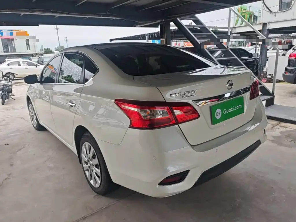 Nissan Sylphy — миниатюра 5