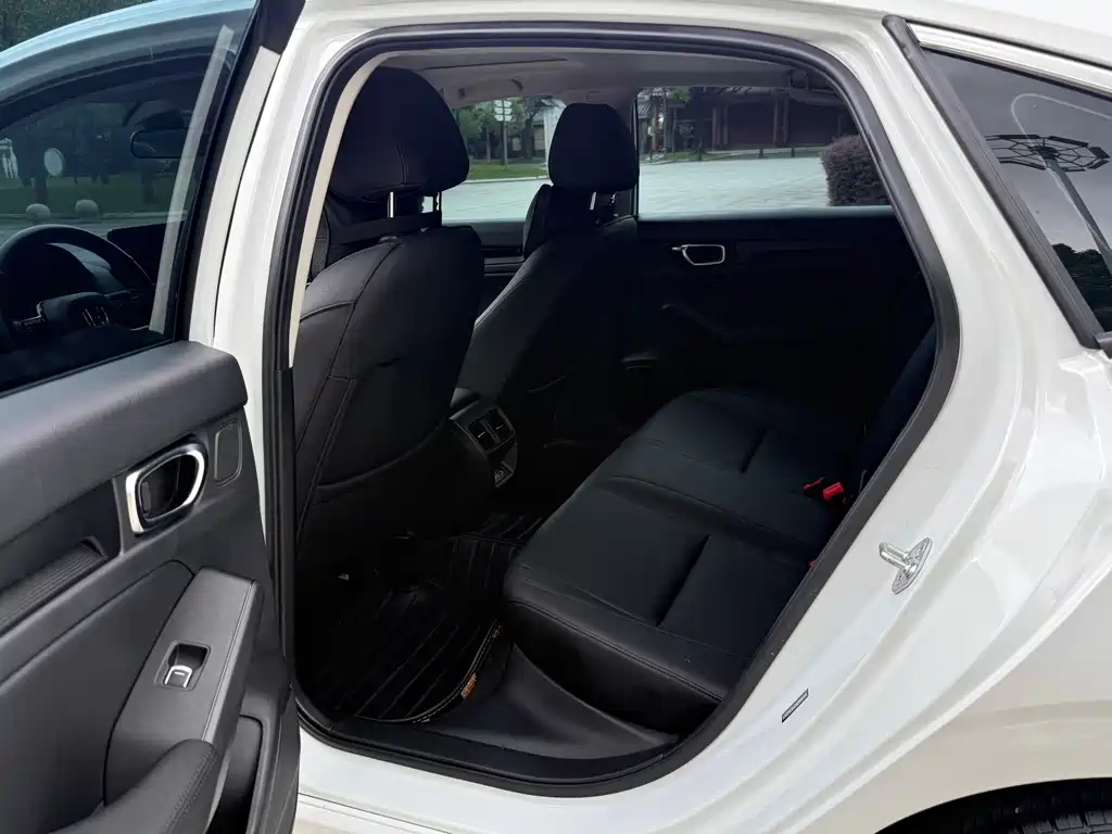 Honda Integra — миниатюра 5