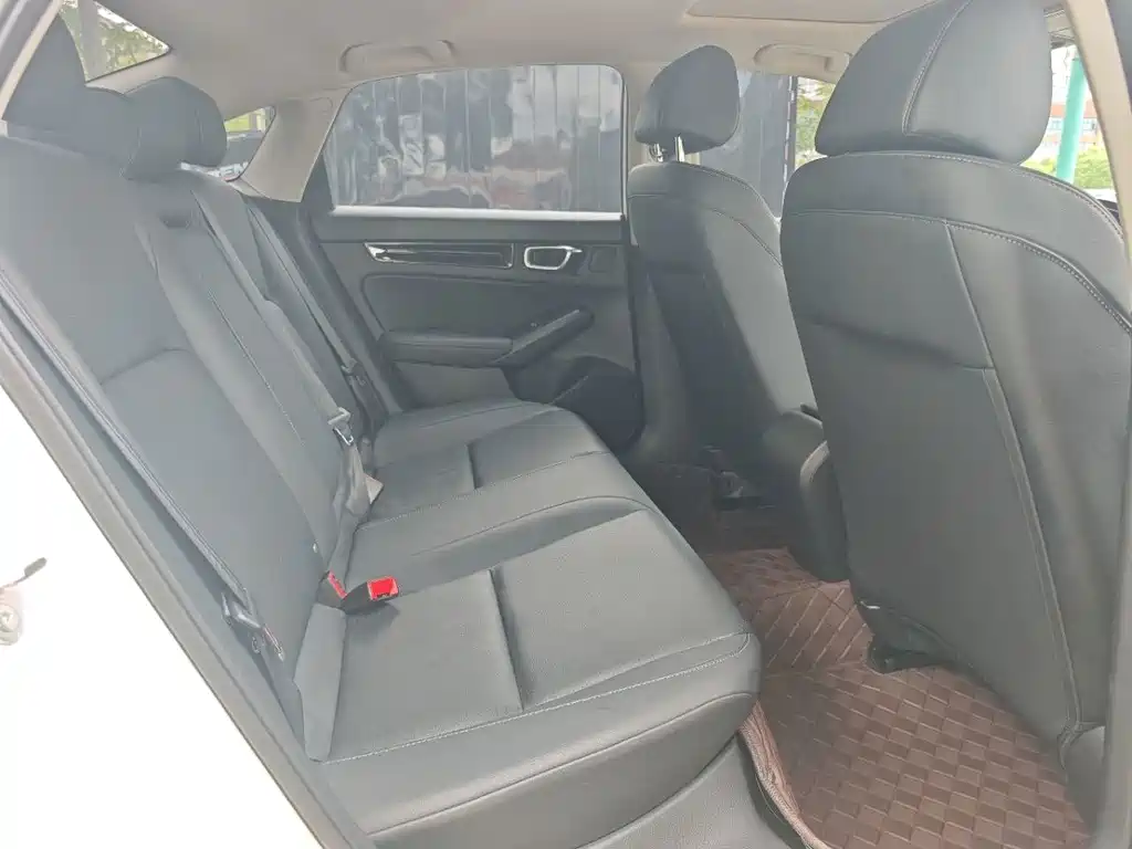 Honda Civic — миниатюра 7