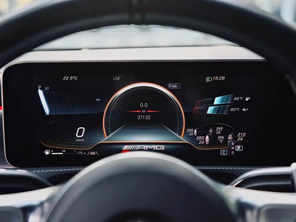 MERCEDES-BENZ A CLASS AMG