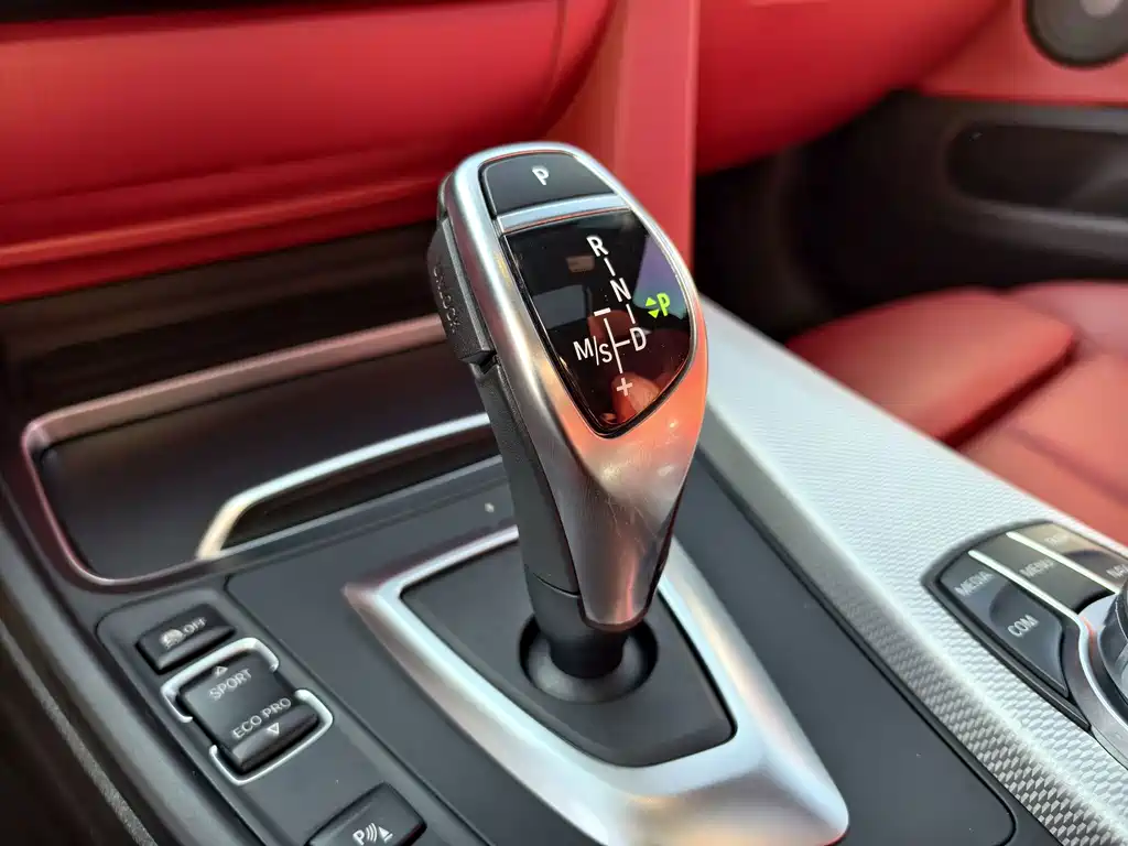 BMW 4 Series — миниатюра 11