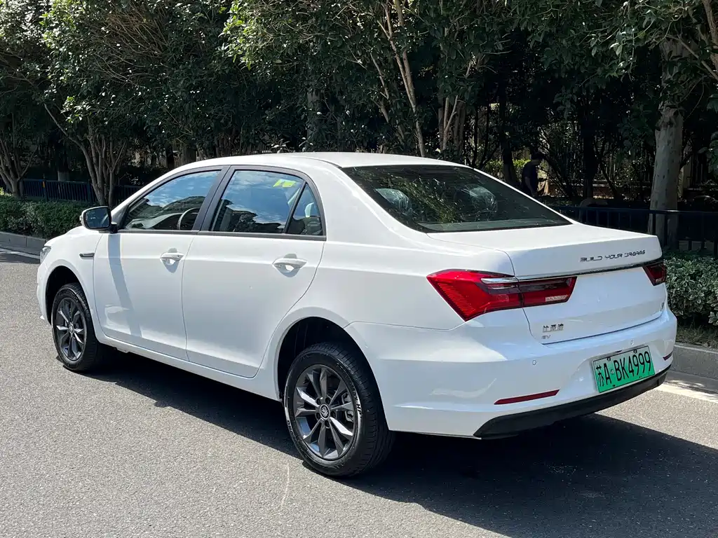 BYD Qin NEV — миниатюра 4