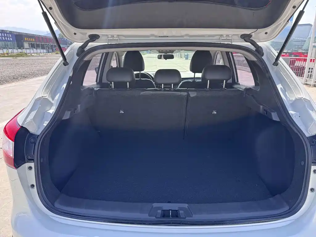 Nissan Qashqai — миниатюра 15