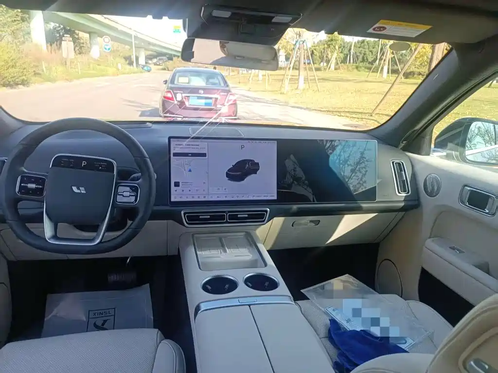 Li Auto IDEAL L7
