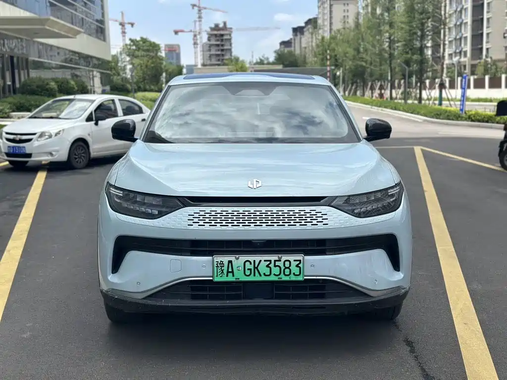 Leapmotor Leapmotor C11 — миниатюра 2