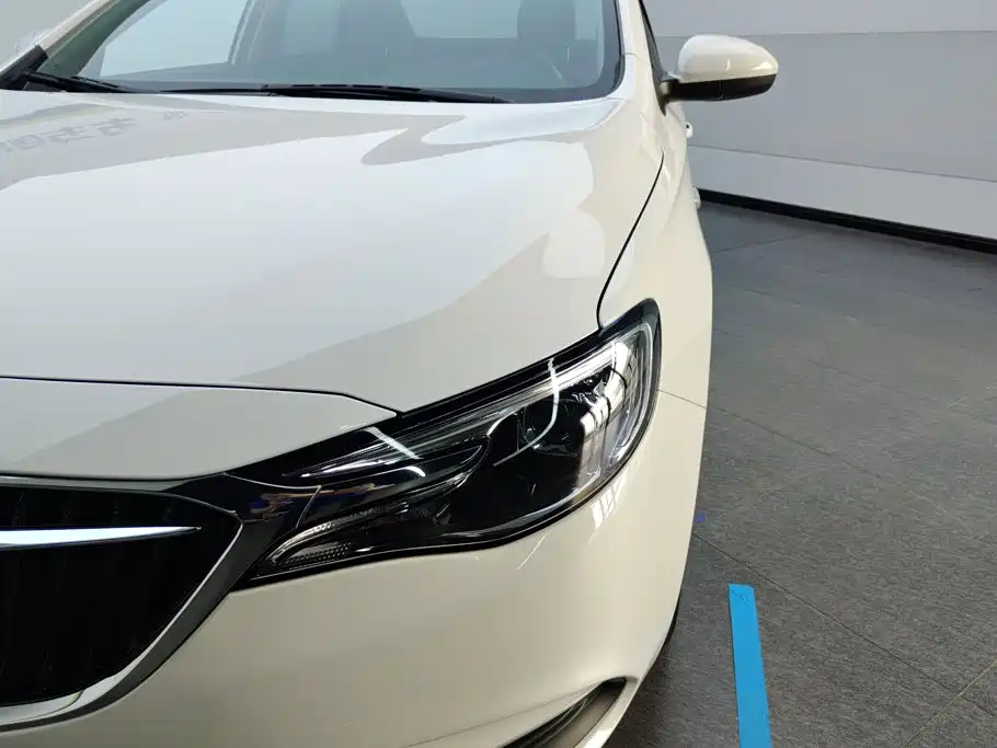 Buick Excelle — миниатюра 5