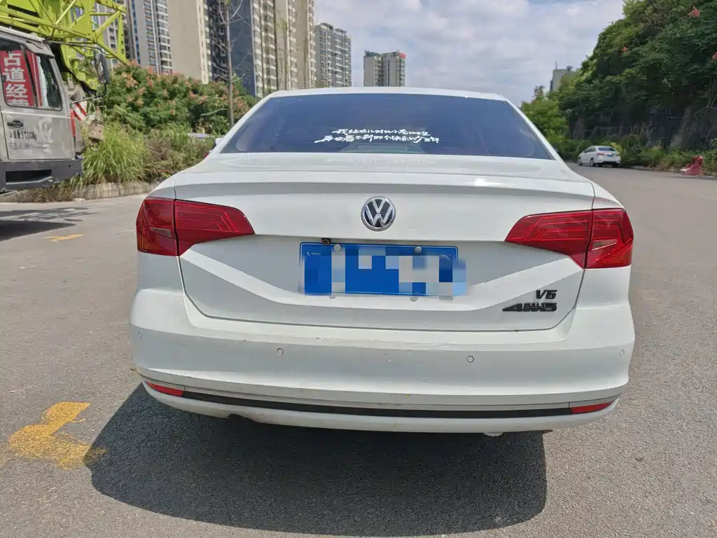 Volkswagen Bora — миниатюра 12
