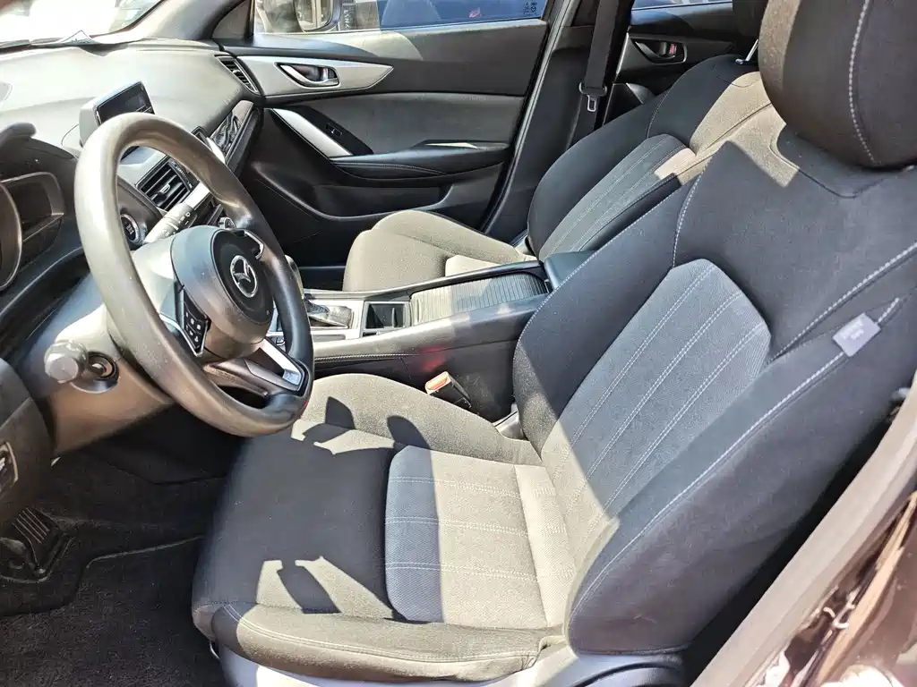 Mazda CX-4 — миниатюра 7