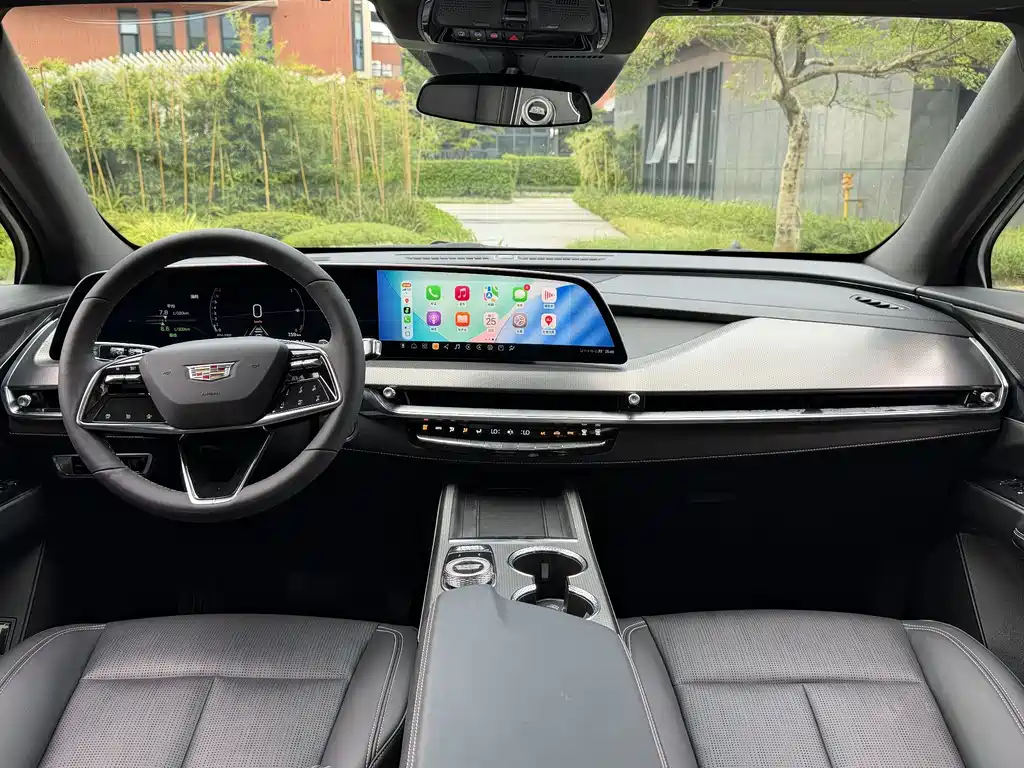 Cadillac XT5 — миниатюра 19