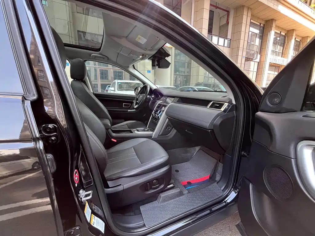 Land Rover Discovery Sport — миниатюра 9