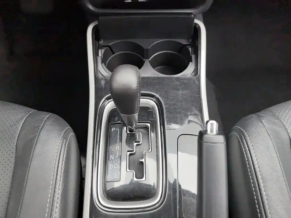 Mitsubishi Outlander — миниатюра 13
