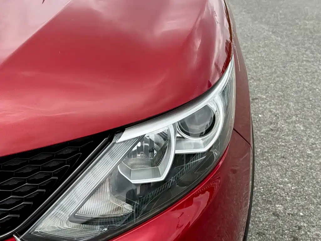 Nissan Qashqai — миниатюра 11