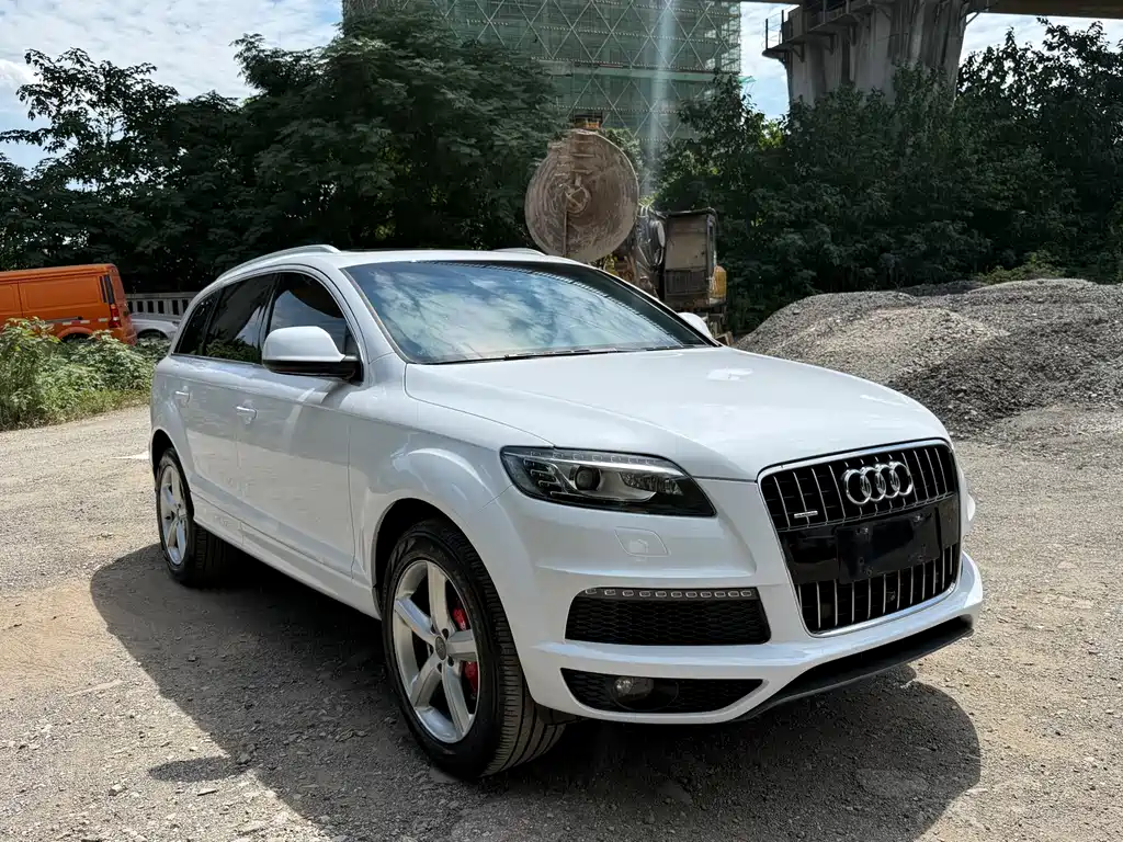 Audi Q7 — миниатюра 3