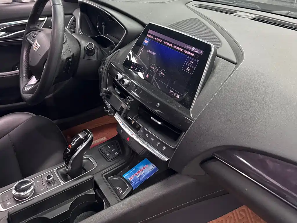 Cadillac CT5 — миниатюра 4
