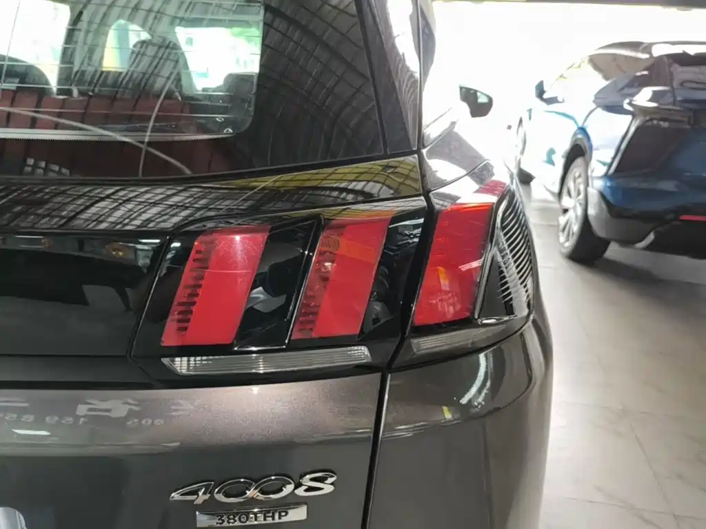 Peugeot 4008 — миниатюра 8