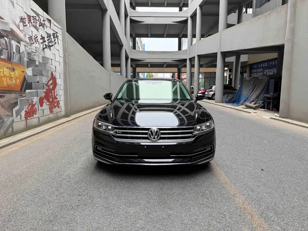 Volkswagen Phideon — миниатюра 2