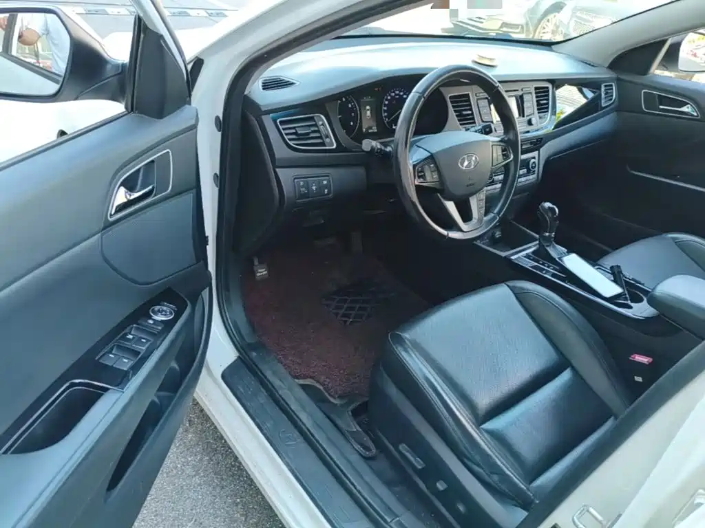 Hyundai Mistra — миниатюра 21