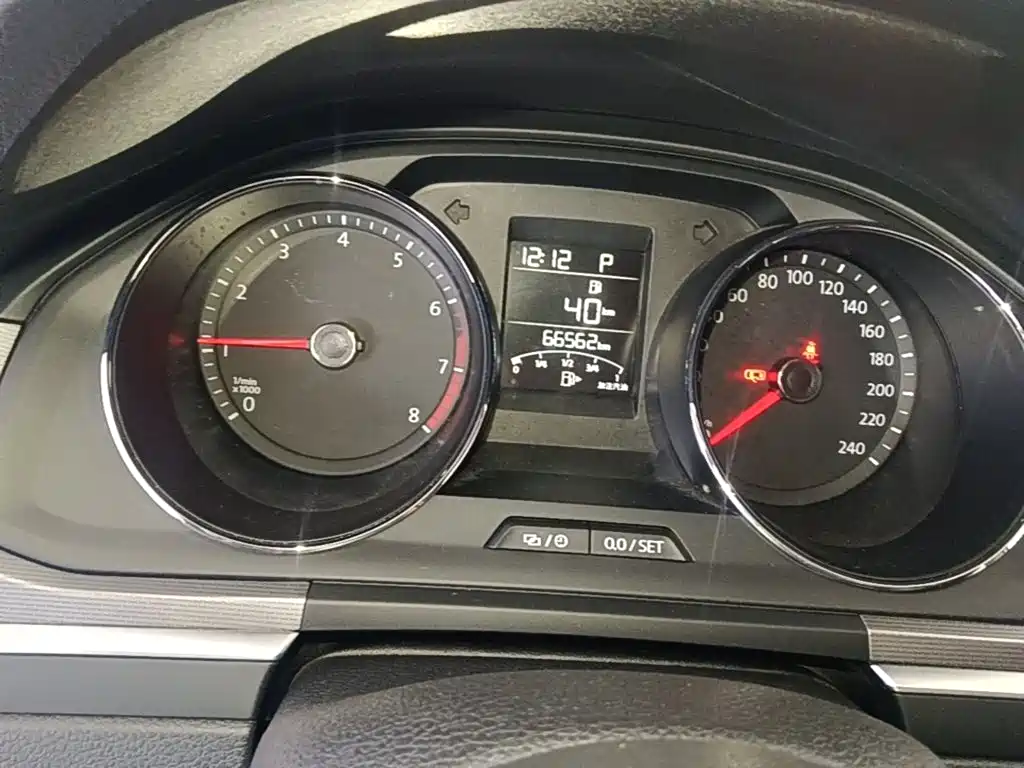 Volkswagen Bora — миниатюра 12