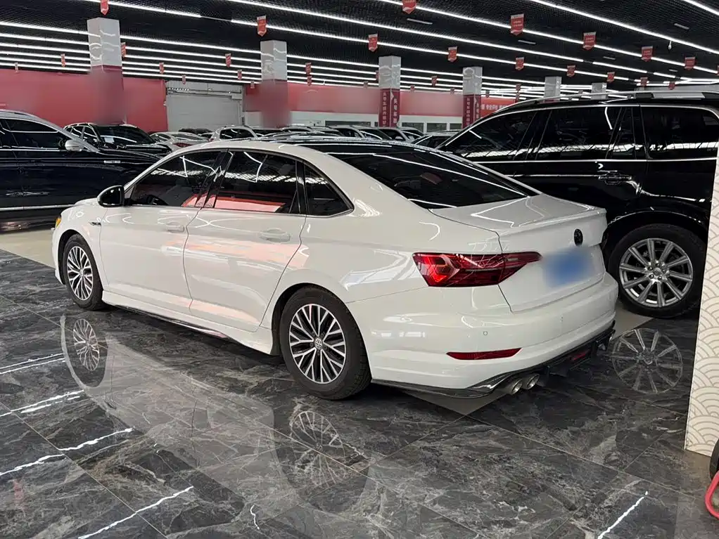 Volkswagen Sagitar — миниатюра 6