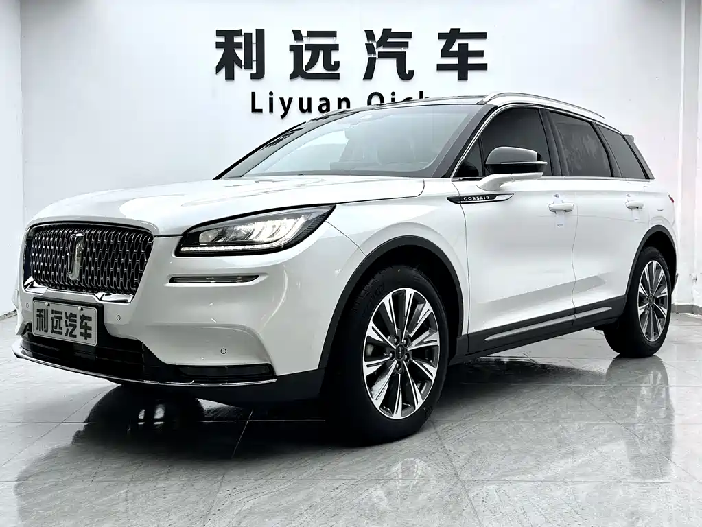 Lincoln Corsair 2021
