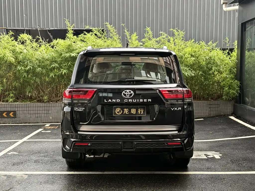 Toyota Land Cruiser — миниатюра 4