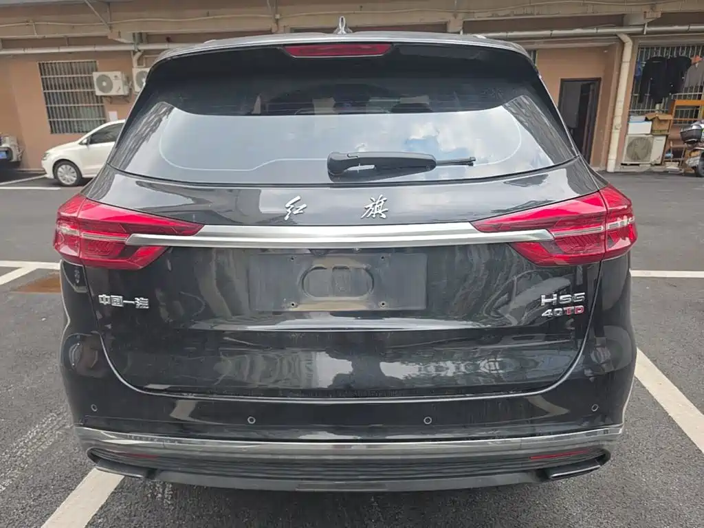 Hongqi Hongqi HS5 — миниатюра 6