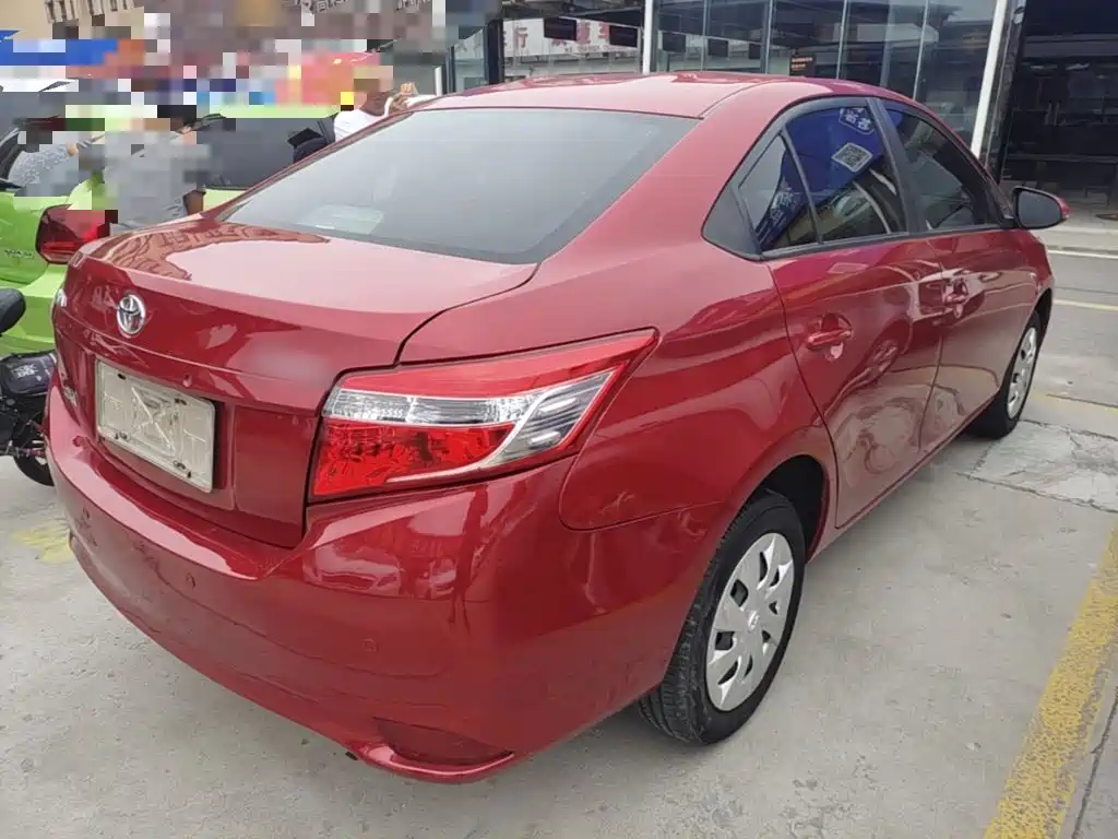 Toyota Vios — миниатюра 7