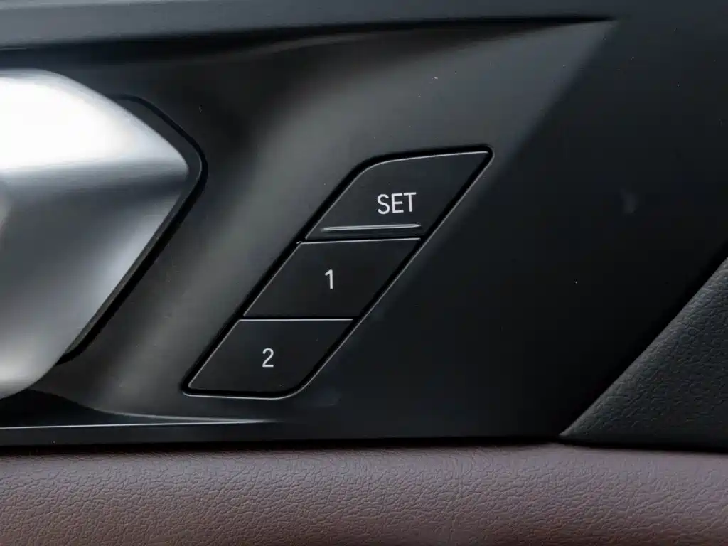 BMW X5 — миниатюра 26