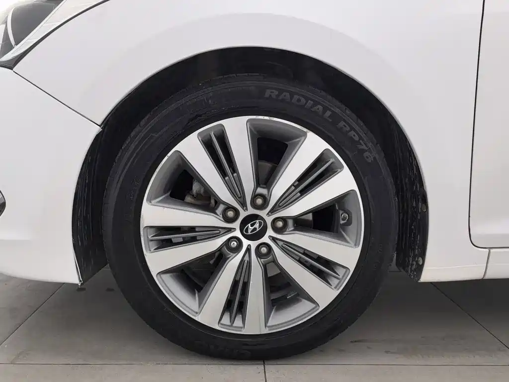Hyundai Mistra — миниатюра 17