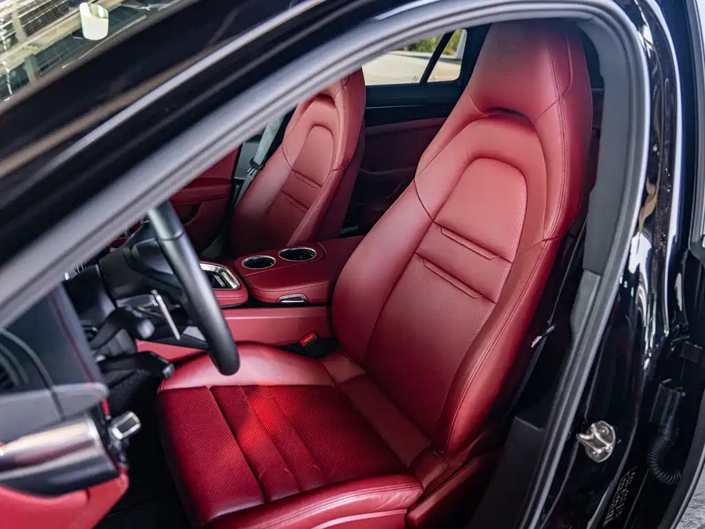 Porsche Panamera — миниатюра 16