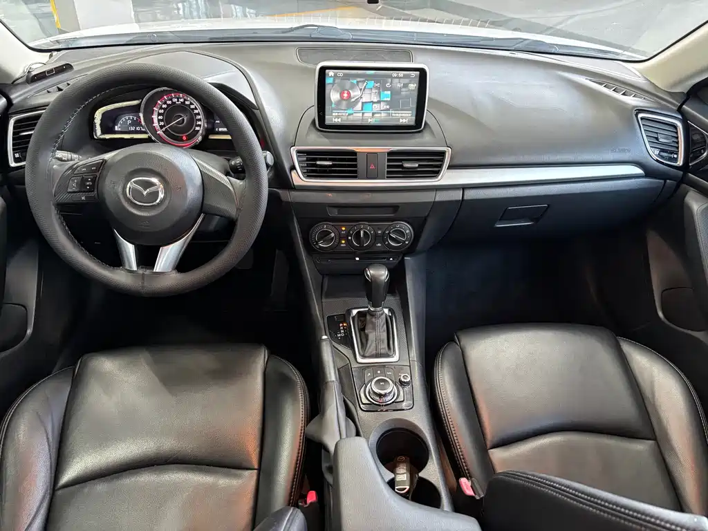 Mazda 3 Axela — миниатюра 9