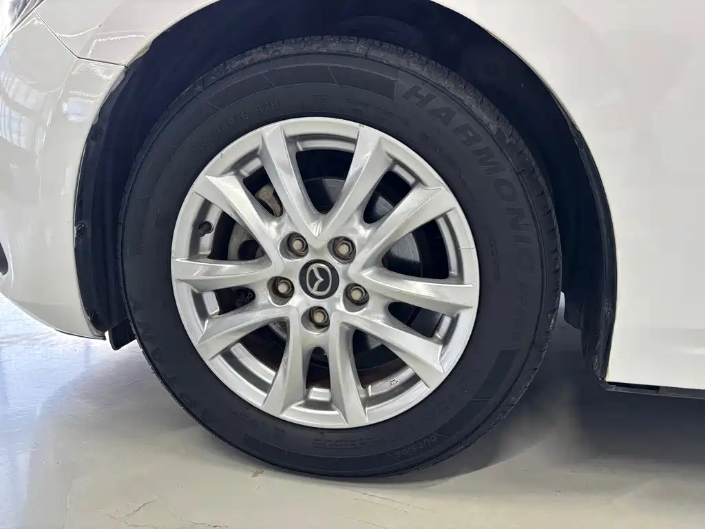 Mazda 3 Axela — миниатюра 13