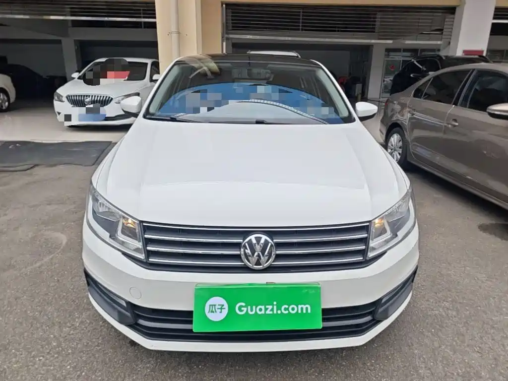 Volkswagen Santana — миниатюра 3