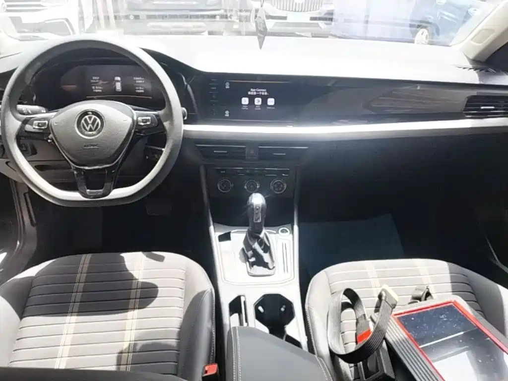 Volkswagen Lavida — миниатюра 10