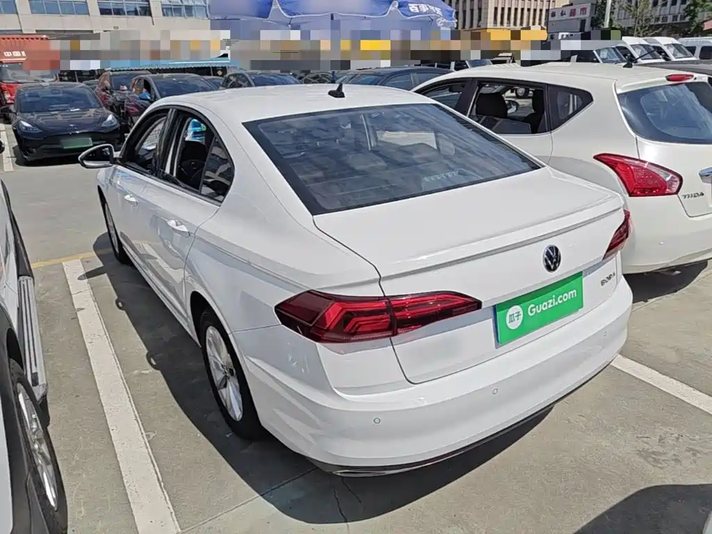 Volkswagen Bora — миниатюра 5