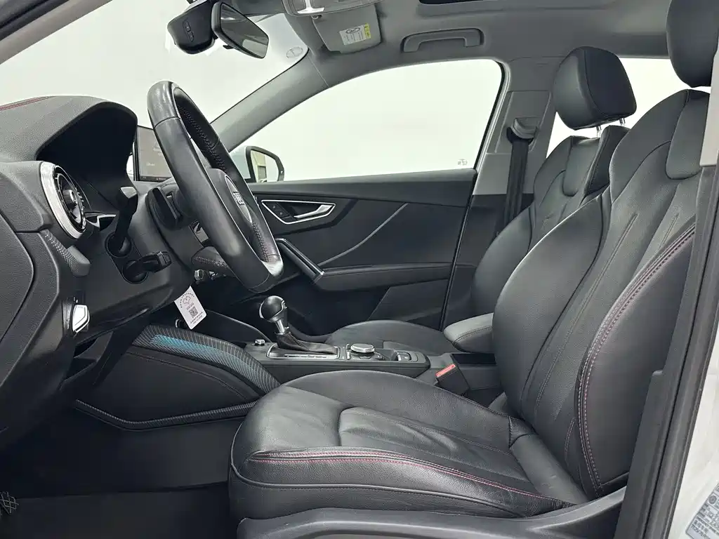 Audi Q2L 2022 35 TFSI