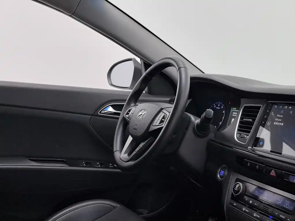 Hyundai Mistra — миниатюра 22