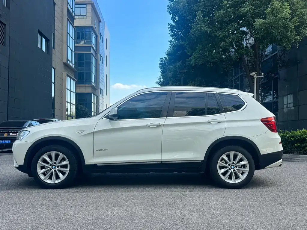 BMW X3 (Import) — миниатюра 3