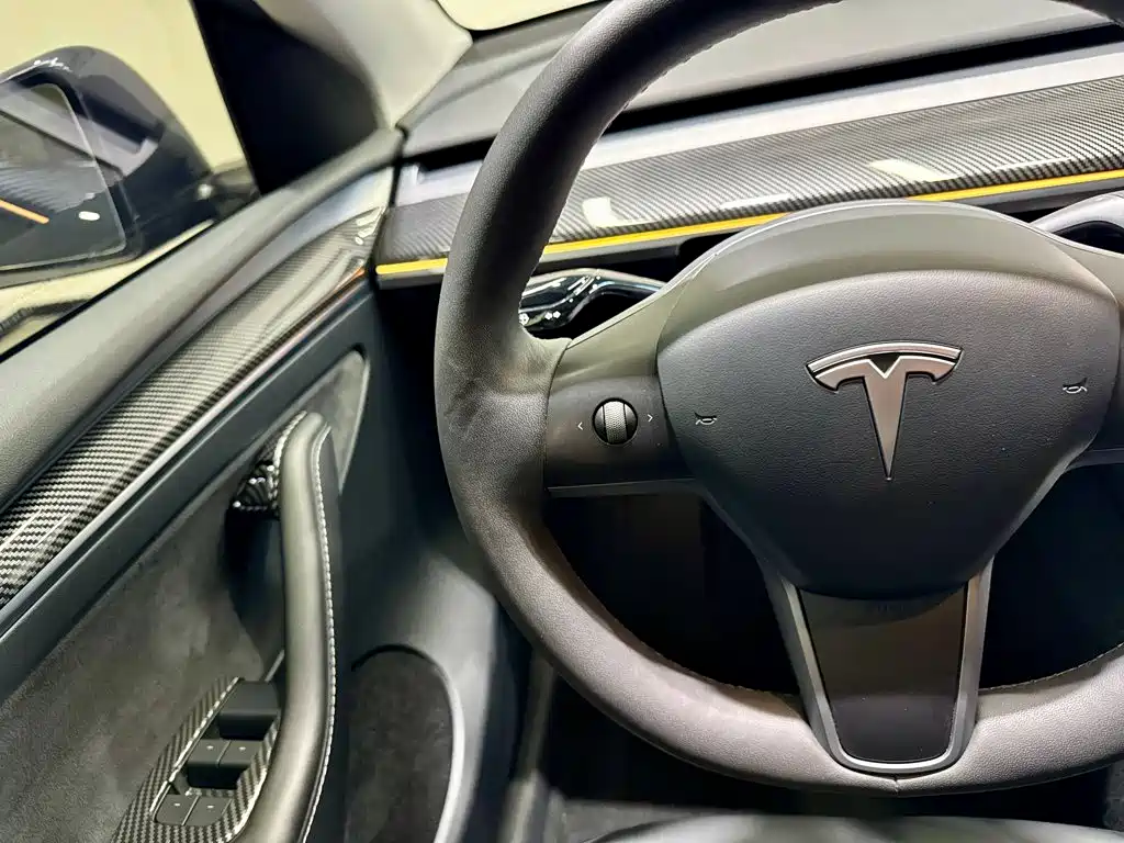 Tesla Model Y — фотографии объявления, Фото 21