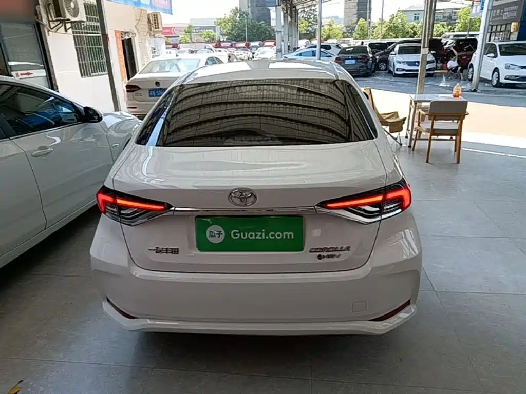 Toyota Corolla — миниатюра 6
