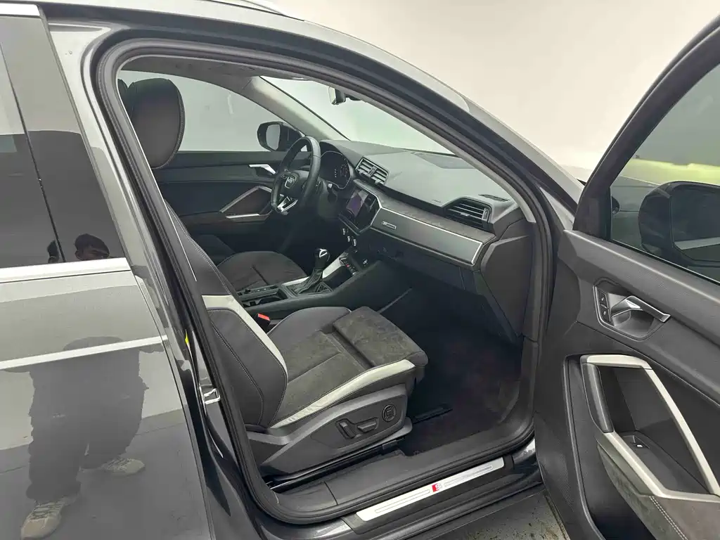 Audi Q3 2022 35 TFSI Fashion