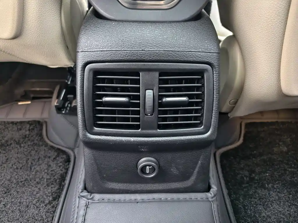 BMW X1 — миниатюра 19